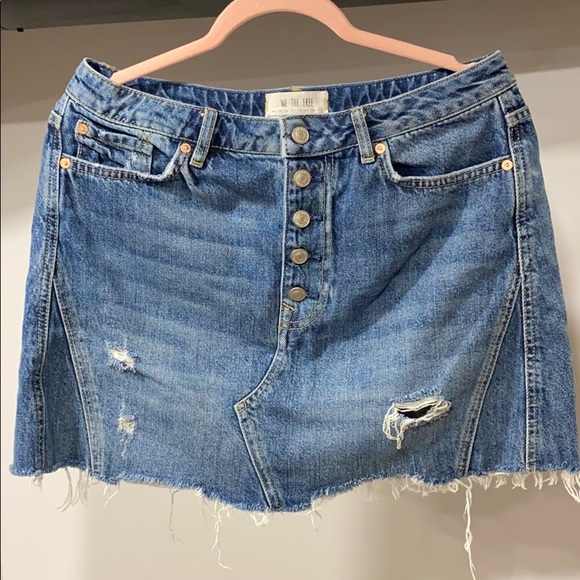 FREE PEOPLE JEAN MINI - Picture 1 of 4
